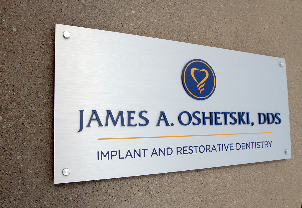 Aluminum panel sign for Dental Office